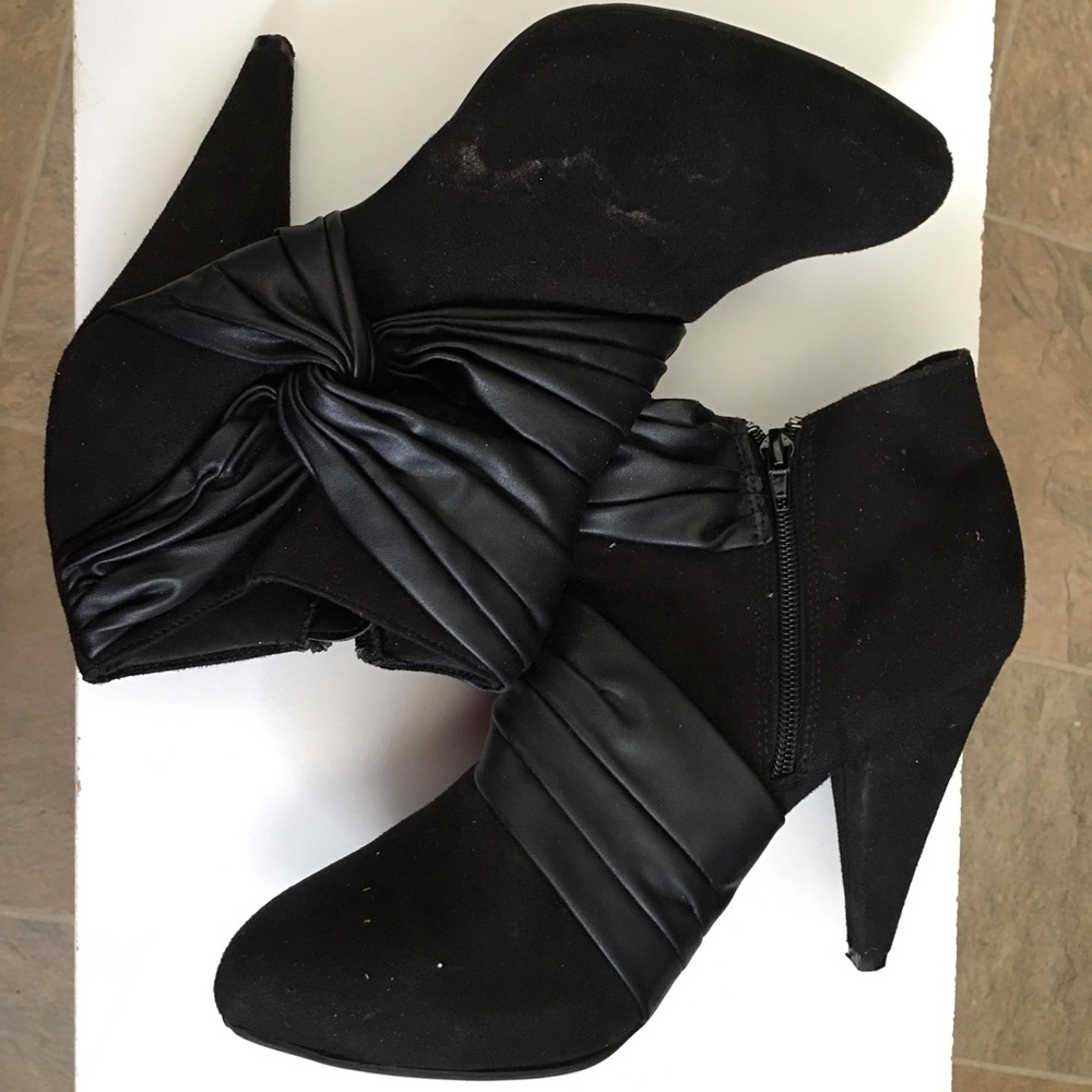Black Swede Heel Booties, Size 9